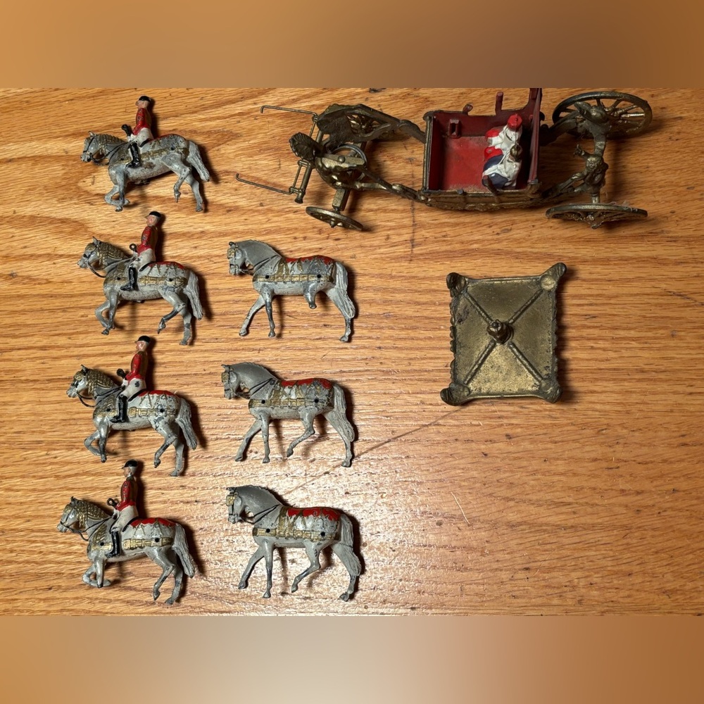 1953 Britain's diecast Queen Coronation Coach/Horses Partial Set